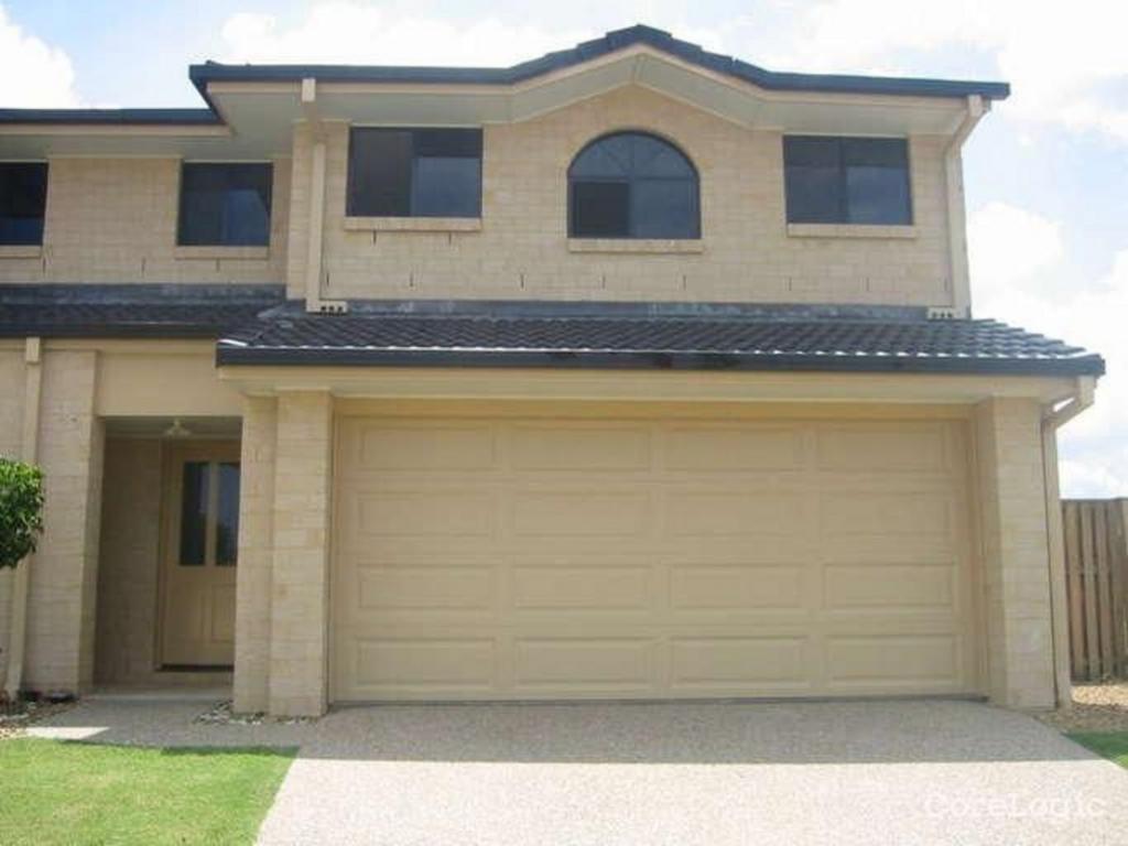 2/16 CROSBY AVE, PACIFIC PINES, QLD 4211