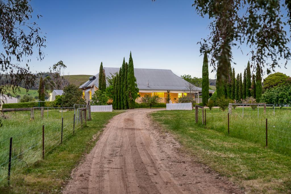 755 Boggy Creek Rd, Moyhu, VIC 3732