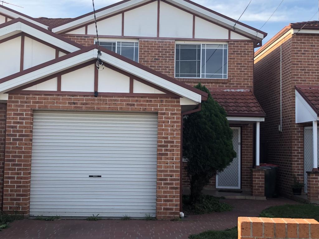 2/24 Percy St, Fairfield Heights, NSW 2165