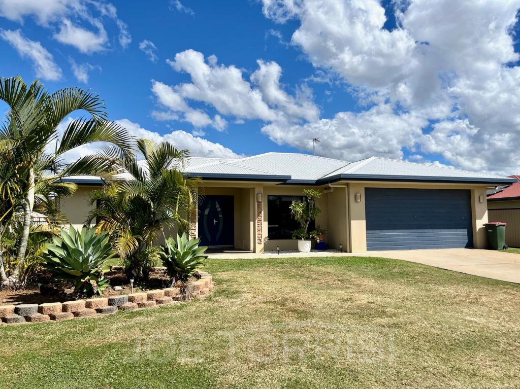 17 Amaroo Dr, Mareeba, QLD 4880