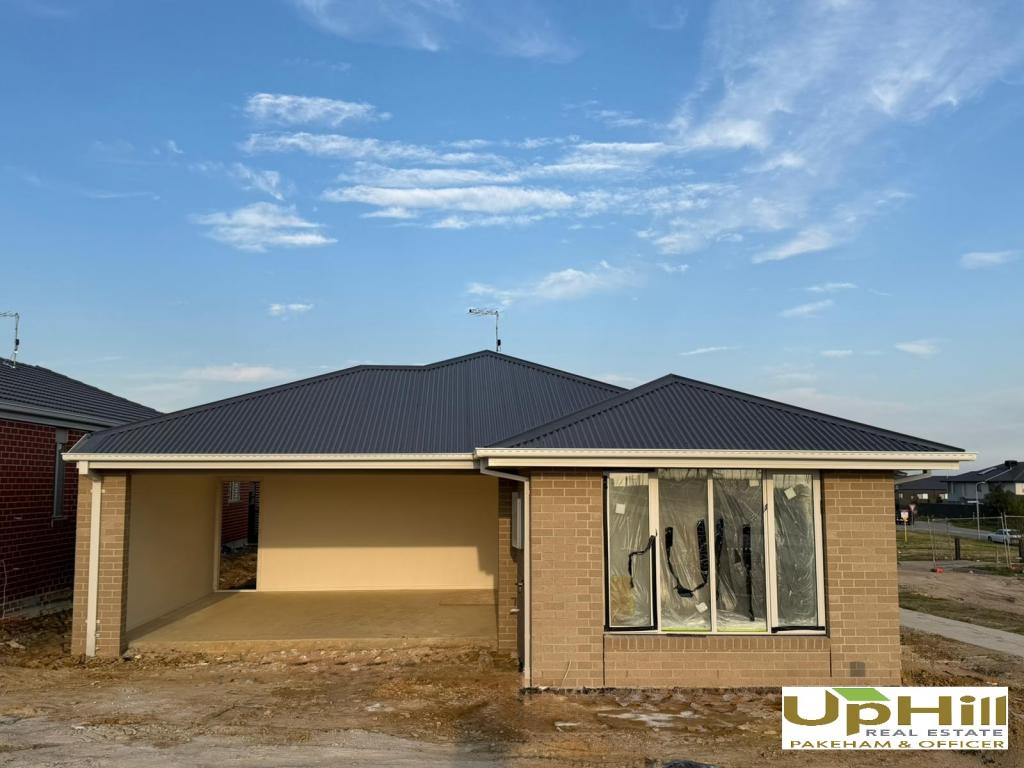 66 Thewlis Rd, Pakenham, VIC 3810