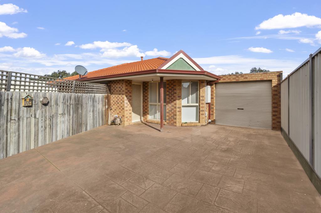 4/137 Opie Rd, Albanvale, VIC 3021