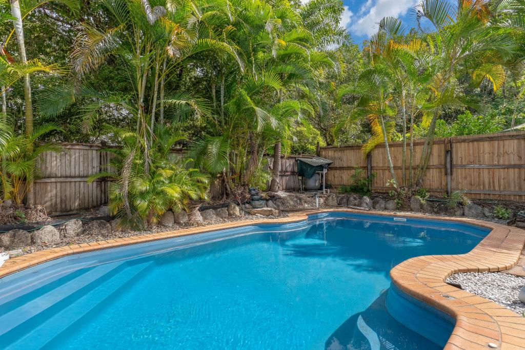 20 Myrtle Cl, Mount Sheridan, QLD 4868