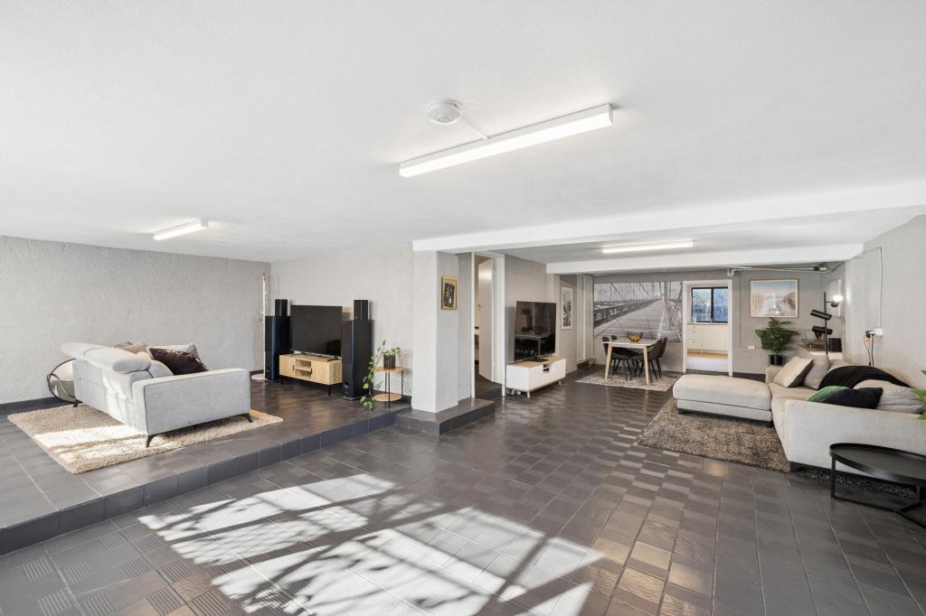 9 Frederick Rd, Hamilton Hill, WA 6163