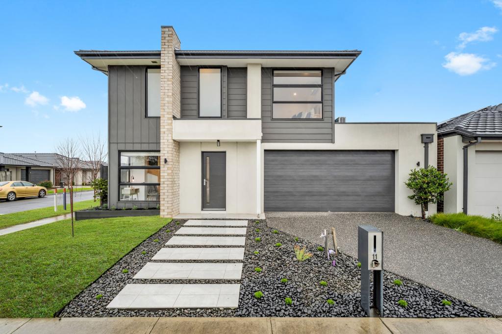 11 CATCH ST, CLYDE, VIC 3978