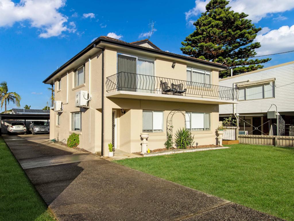 22 Dolphin Ave, Batemans Bay, NSW 2536