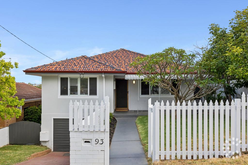 93 Stevens St, White Gum Valley, WA 6162