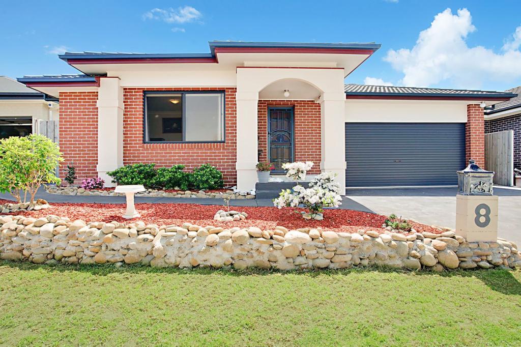 8 Gall Pl, Oran Park, NSW 2570