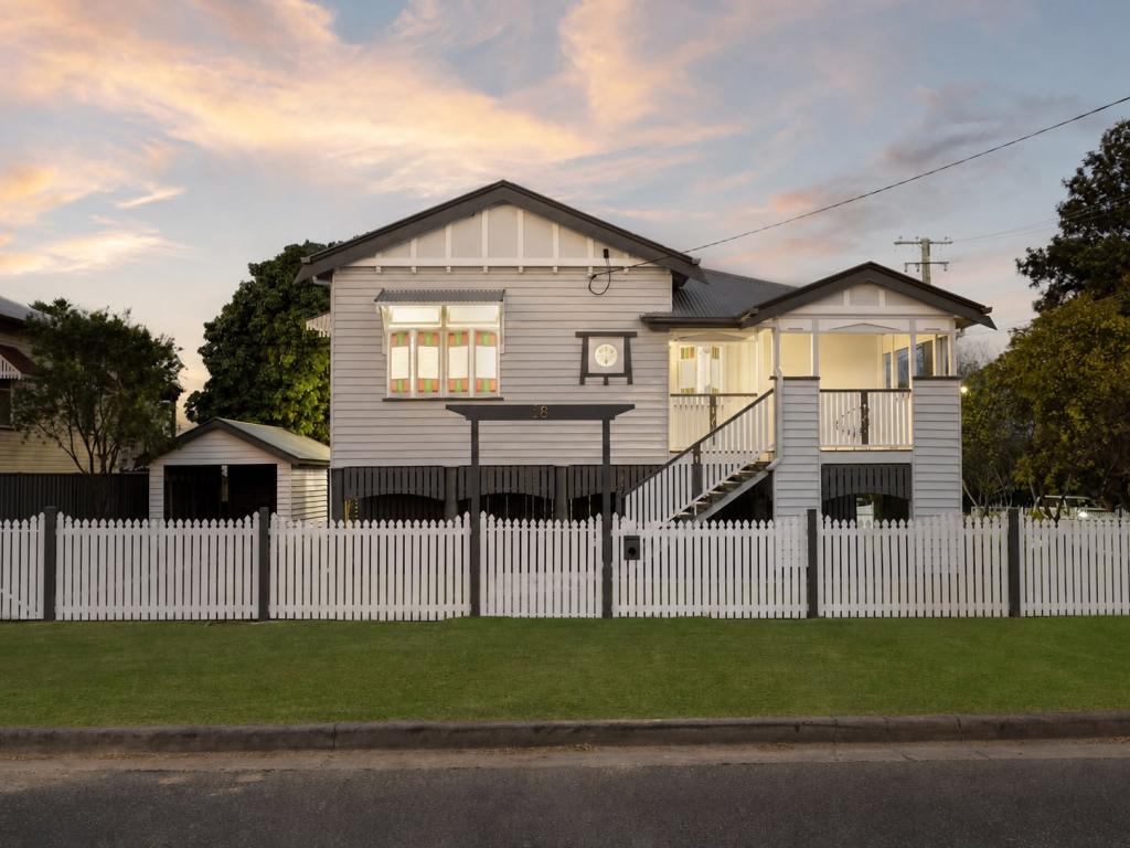 18 Coolibah St, Silkstone, QLD 4304