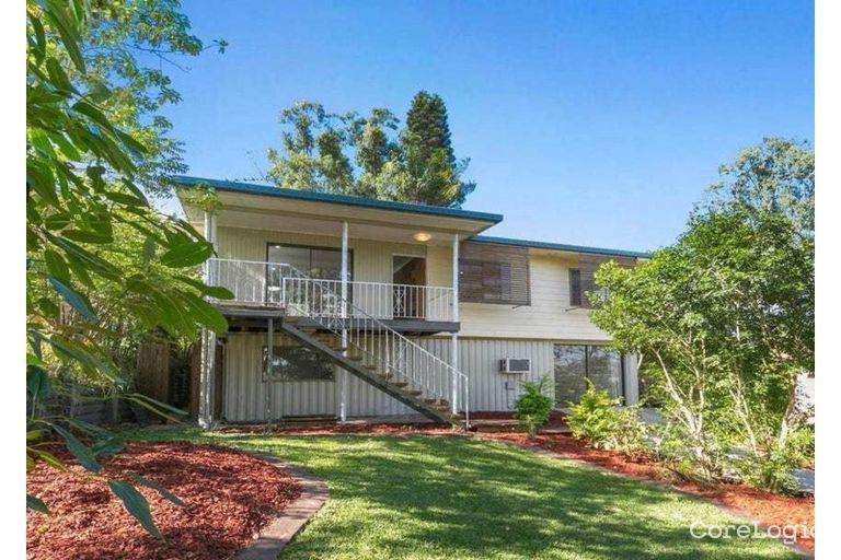 10 Janmarie Ct, Kallangur, QLD 4503