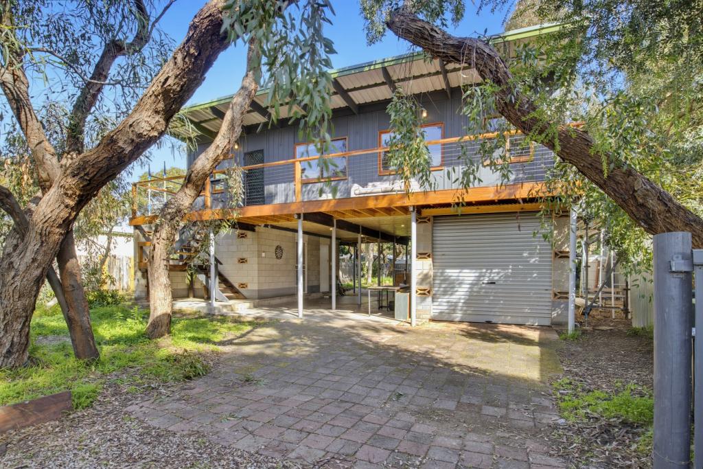 92 Dover St, Aldinga Beach, SA 5173