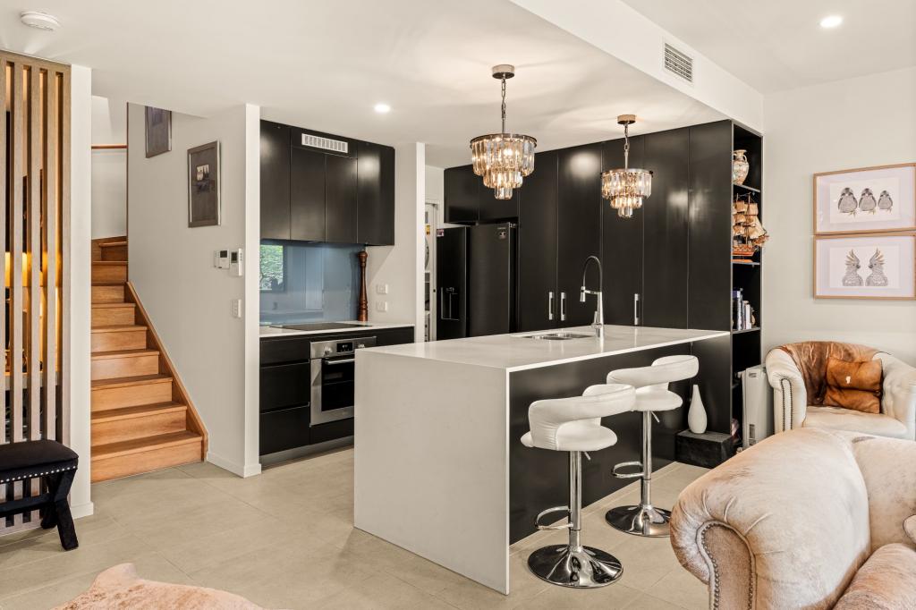 2205/30 Johnston St, Bulimba, QLD 4171