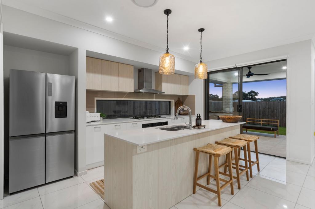 12 Brushbox St, Bahrs Scrub, QLD 4207