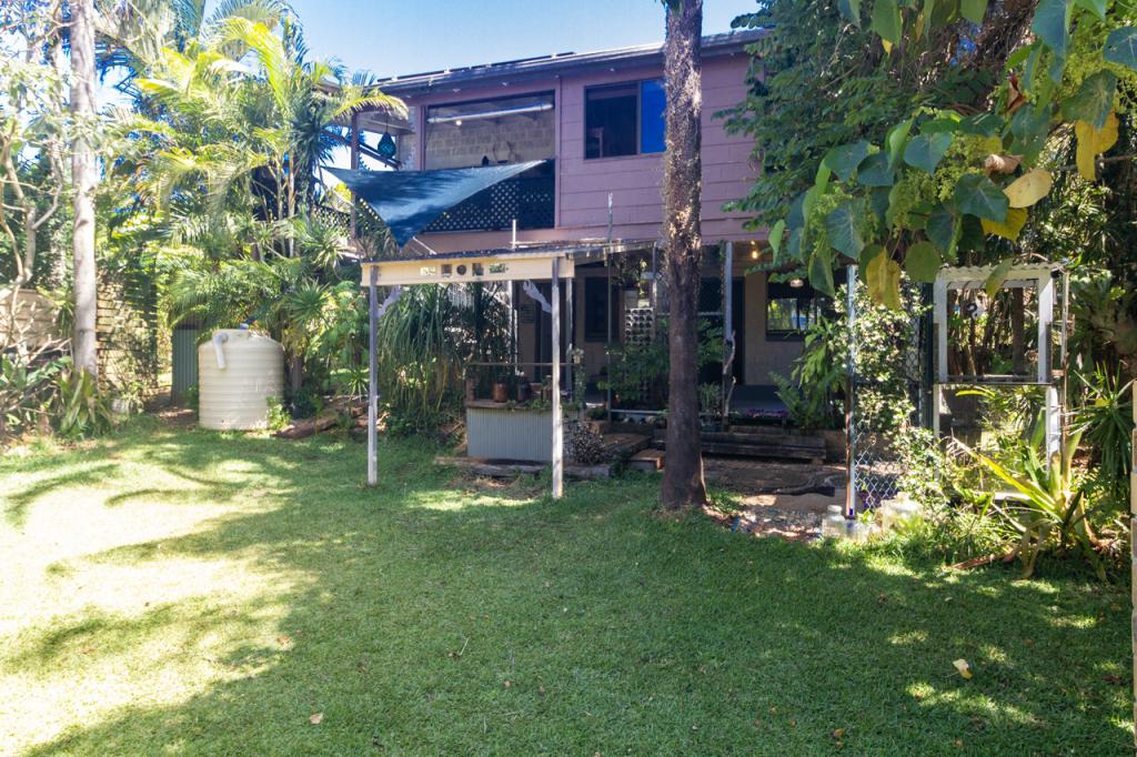 2-4 Shelly Cres, Lamb Island, QLD 4184