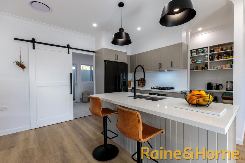 79A TAMWORTH ST, DUBBO, NSW 2830