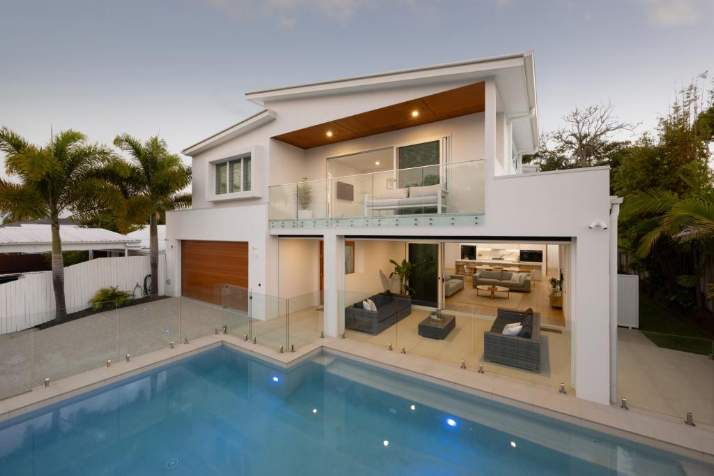 32 Tombarra St, Mooloolaba, QLD 4557
