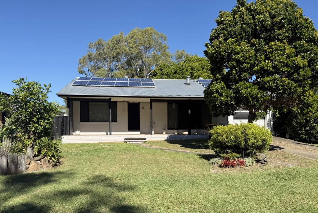 96 Ningi Esp, Ningi, QLD 4511