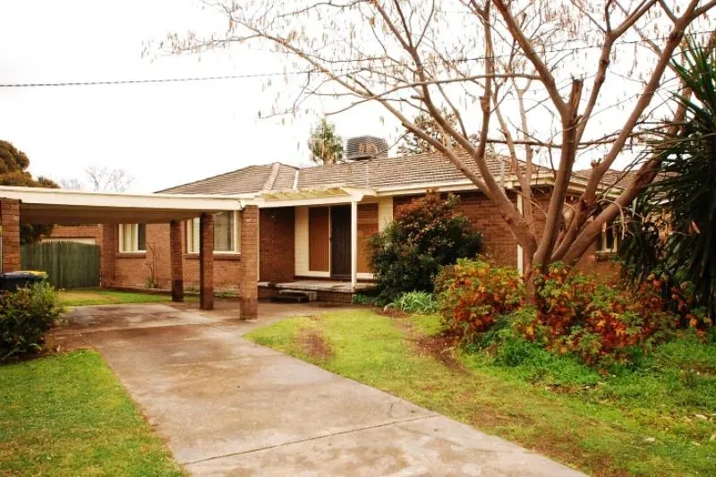 331 Parkland Cres, Lavington, NSW 2641