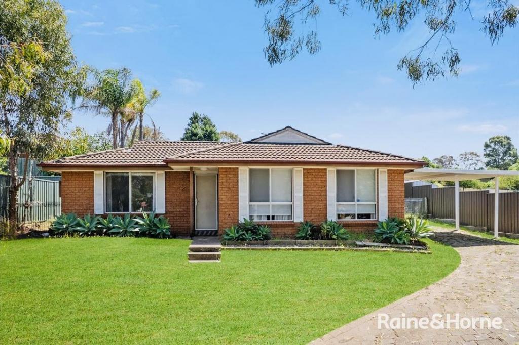 19 COPPERFIELD DR, AMBARVALE, NSW 2560