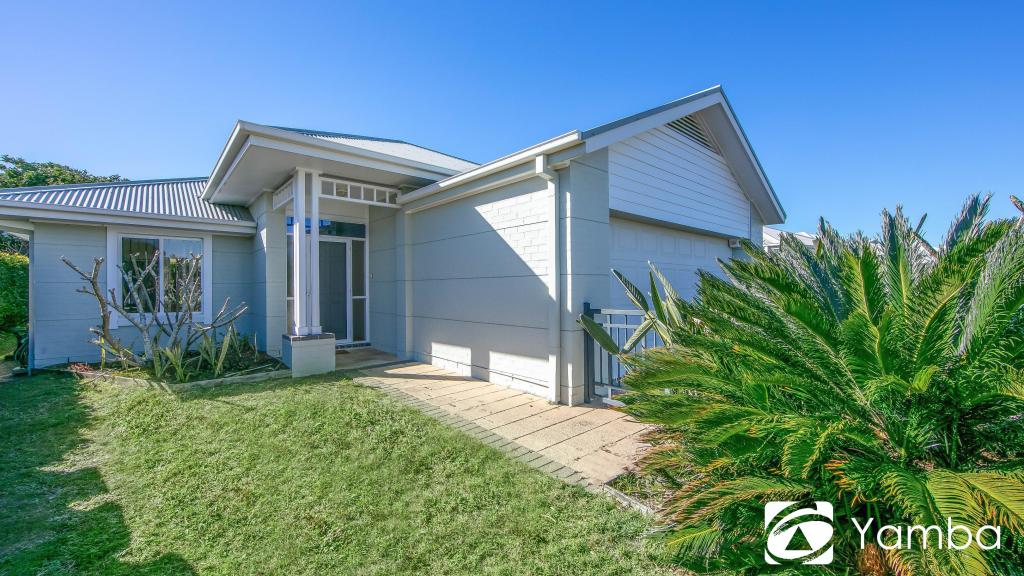 3 THE PARKWAY, YAMBA, NSW 2464