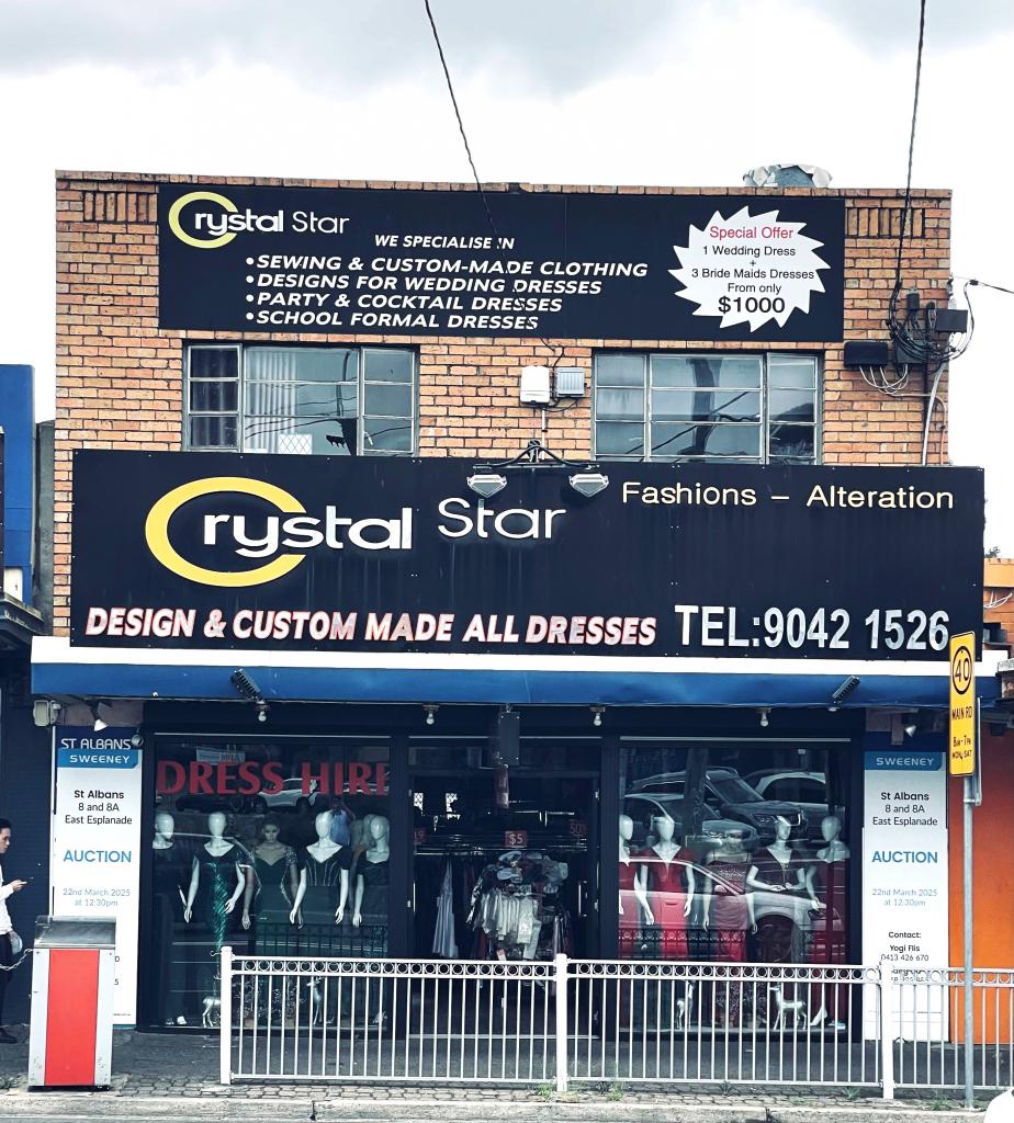 8 & 8a East Esp, St Albans, VIC 3021