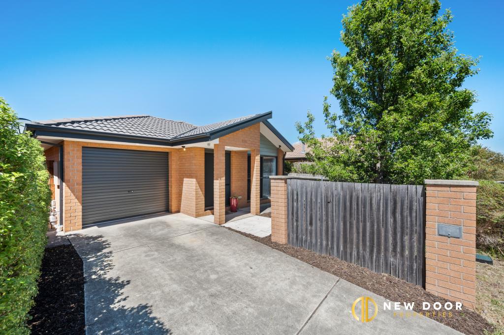 170 Macfarlane Burnet Ave, Macgregor, ACT 2615