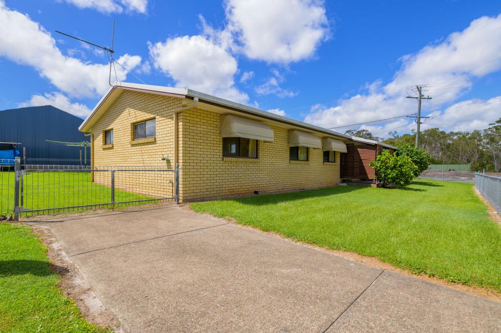 11 Salmon St, Tin Can Bay, QLD 4580