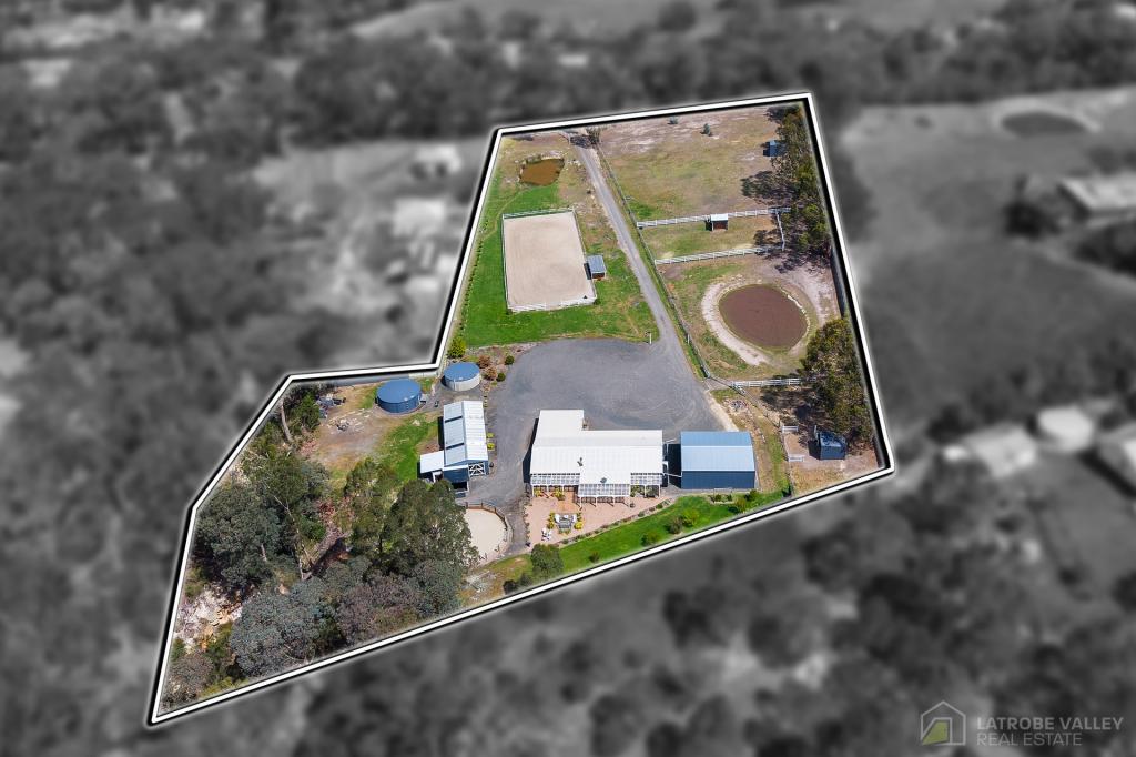 36 Foxs Rd, Toongabbie, VIC 3856