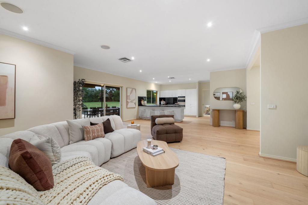 1-2 Monroe Ct, Narre Warren North, VIC 3804