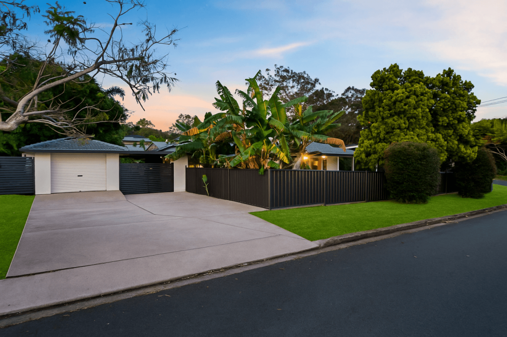 20 Dawn Cres, Thornlands, QLD 4164