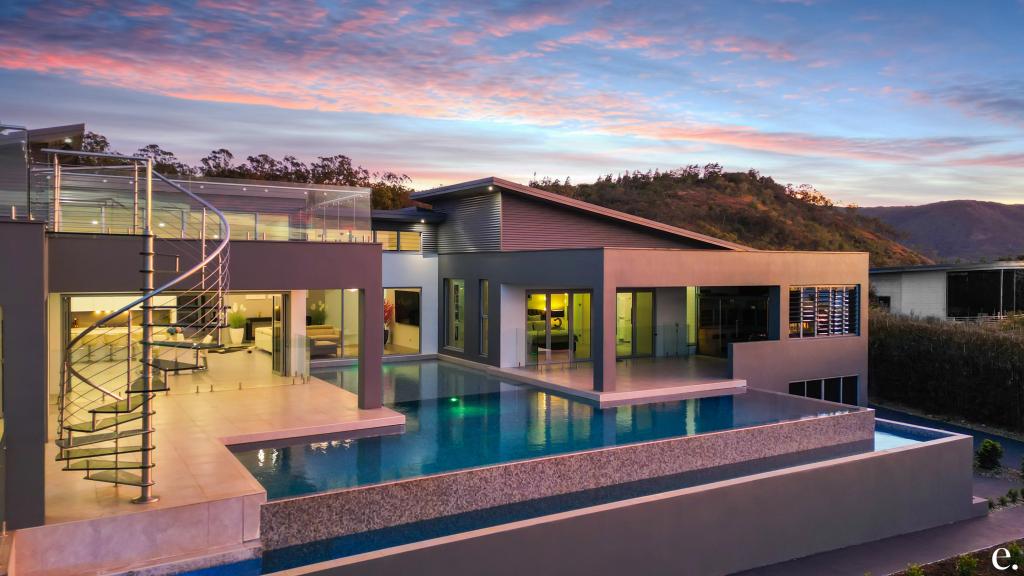 101 Rankine Dr, Tolga, QLD 4882