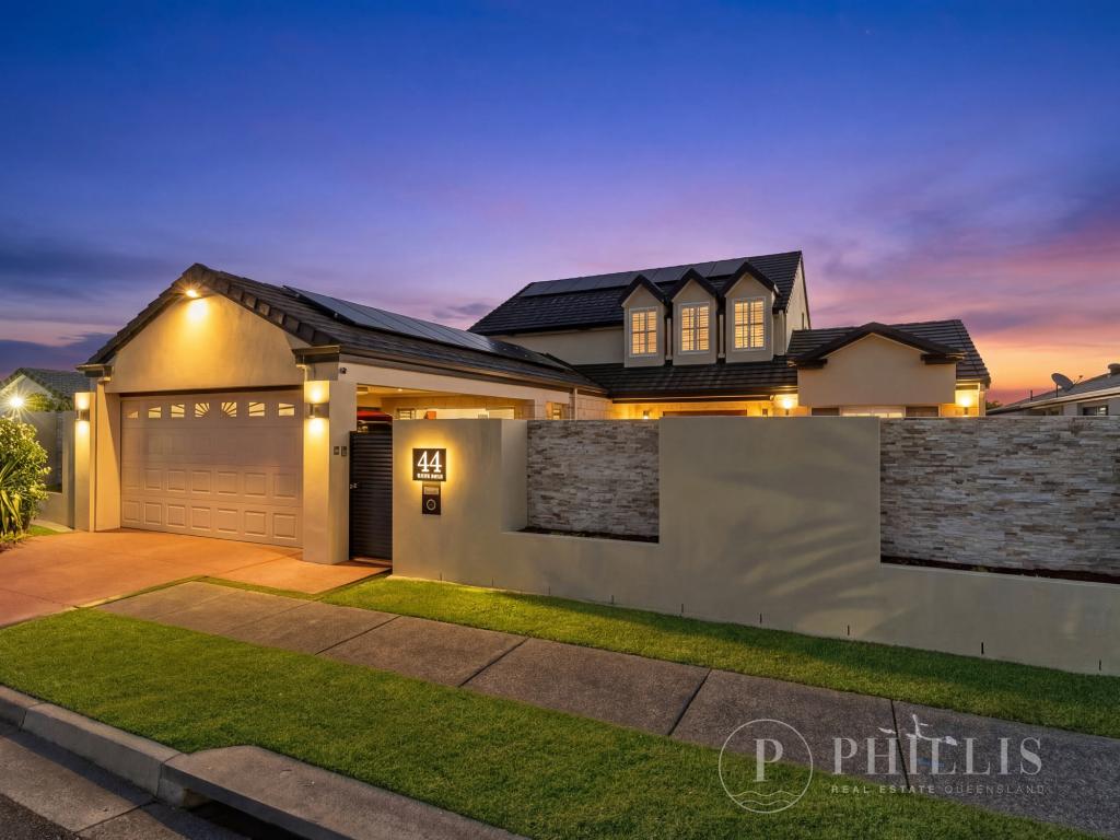44 Oxley Dr, Paradise Point, QLD 4216
