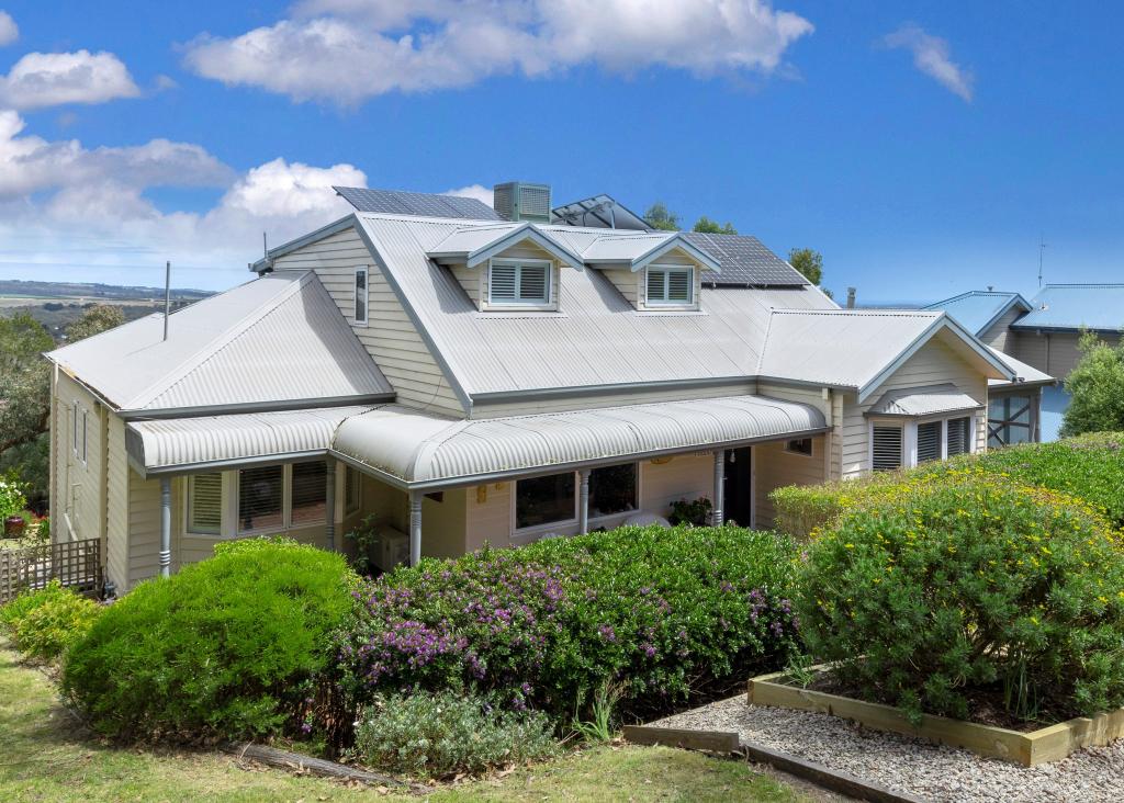 301 Waterfall Gully Rd, Rosebud, VIC 3939