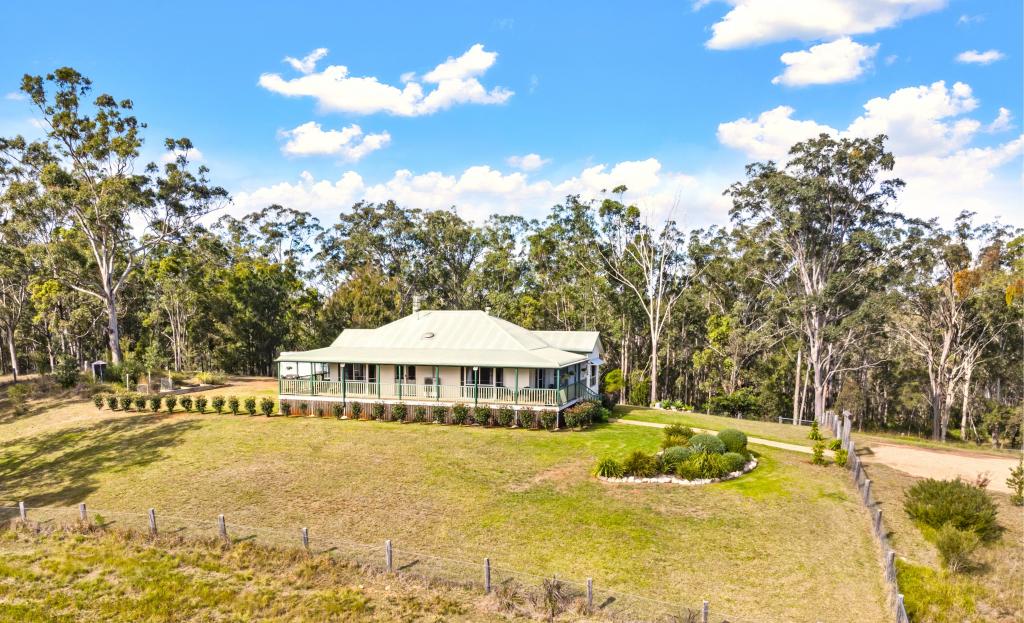 9371 New England Hwy, Geham, QLD 4352