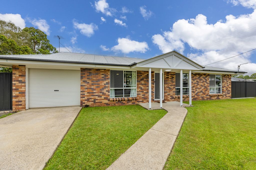 24 Piggott Rd, Bellmere, QLD 4510