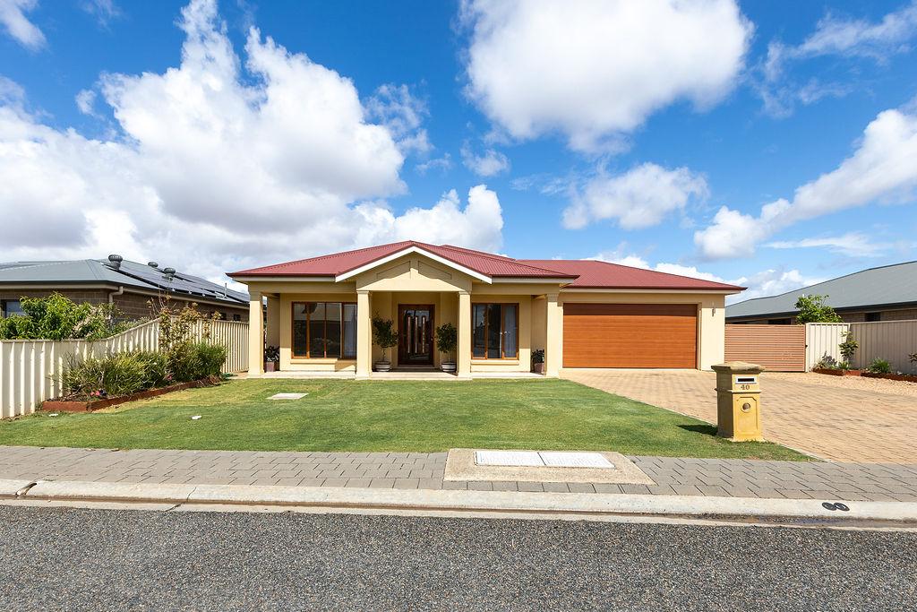40 Lawrie St, Tumby Bay, SA 5605