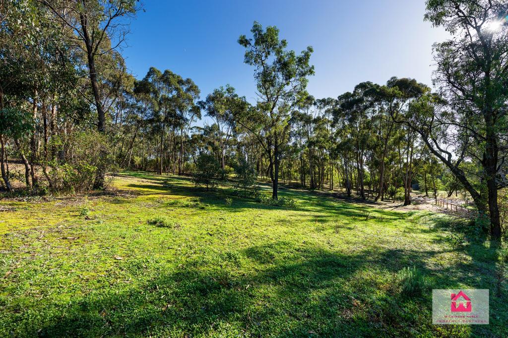17a Mount Tarrengower Rd, Maldon, VIC 3463