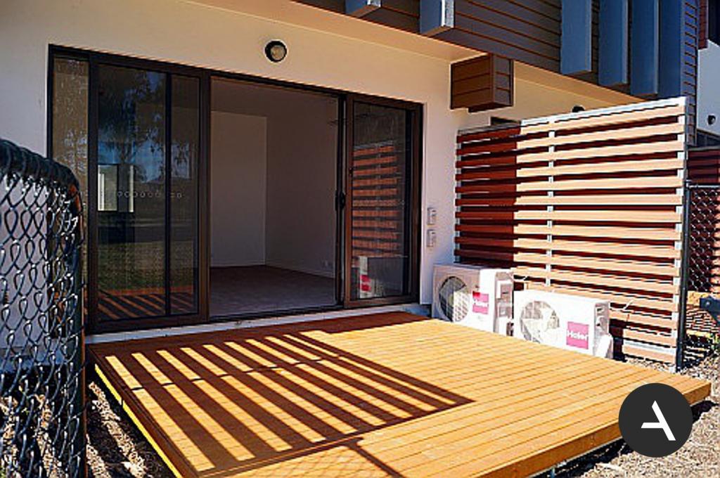 44/39 Jerrabomberra Ave, Narrabundah, ACT 2604