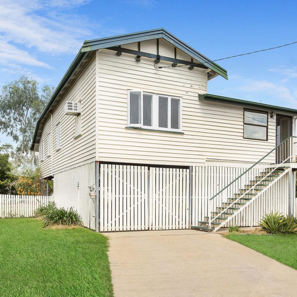 372 East St, Depot Hill, QLD 4700