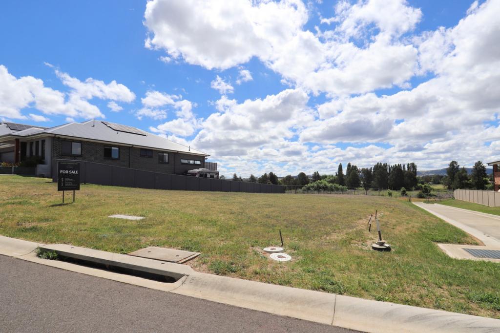 48 PARER RD, ABERCROMBIE, NSW 2795
