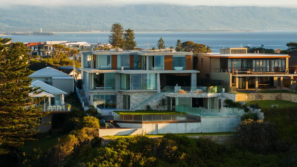 40 Dovers Dr, Port Kembla, NSW 2505