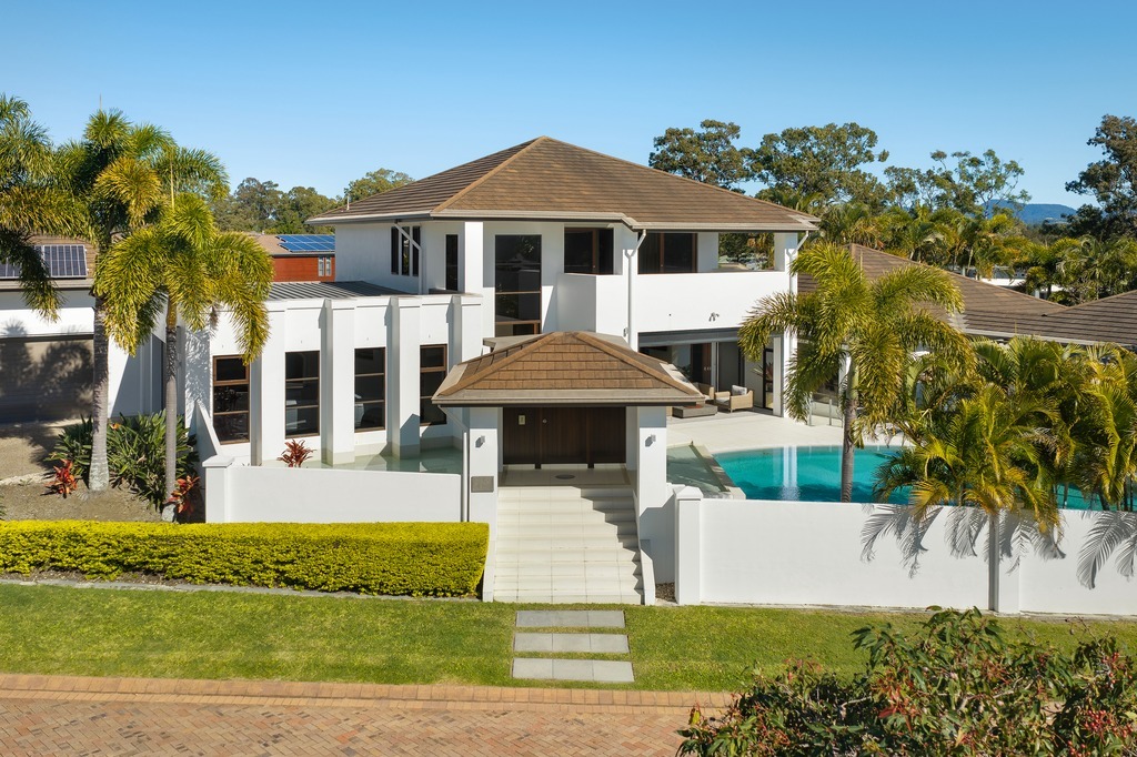 5436 Bay Hill Tce, Hope Island, QLD 4212