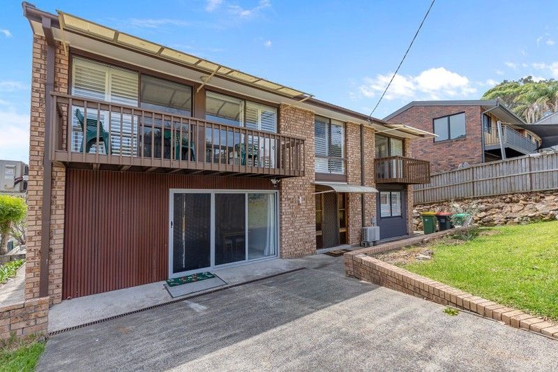 12 Coogee Rd, Point Clare, NSW 2250