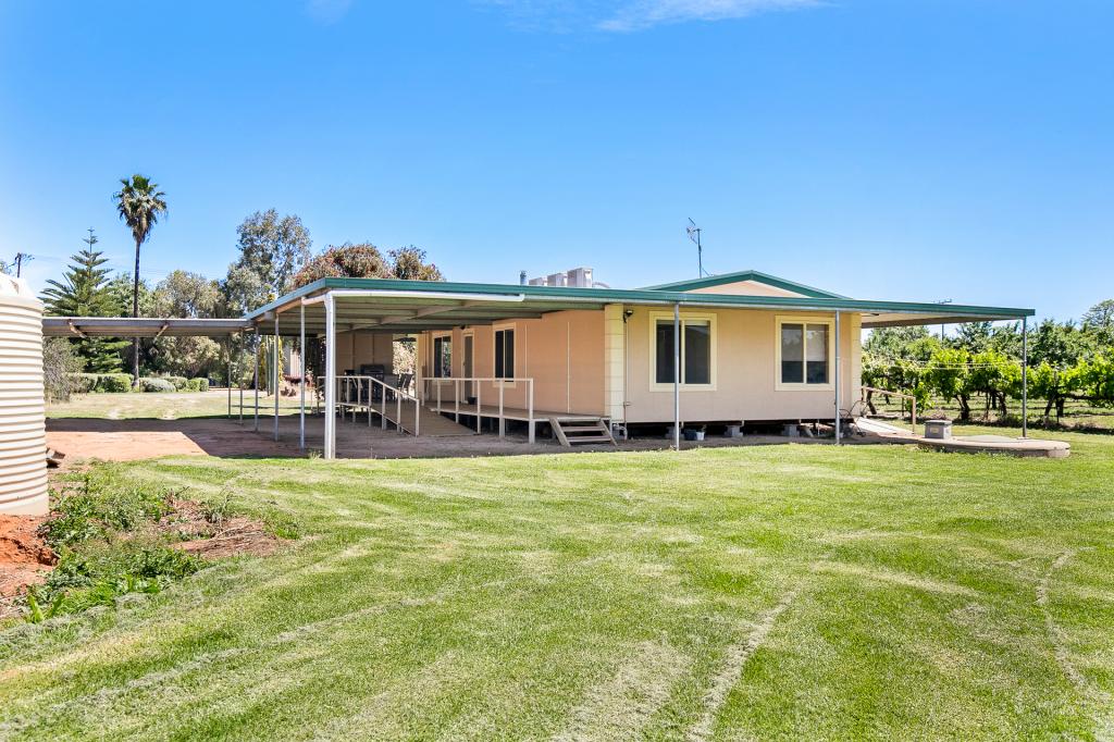 50 Eighth St, Renmark, SA 5341