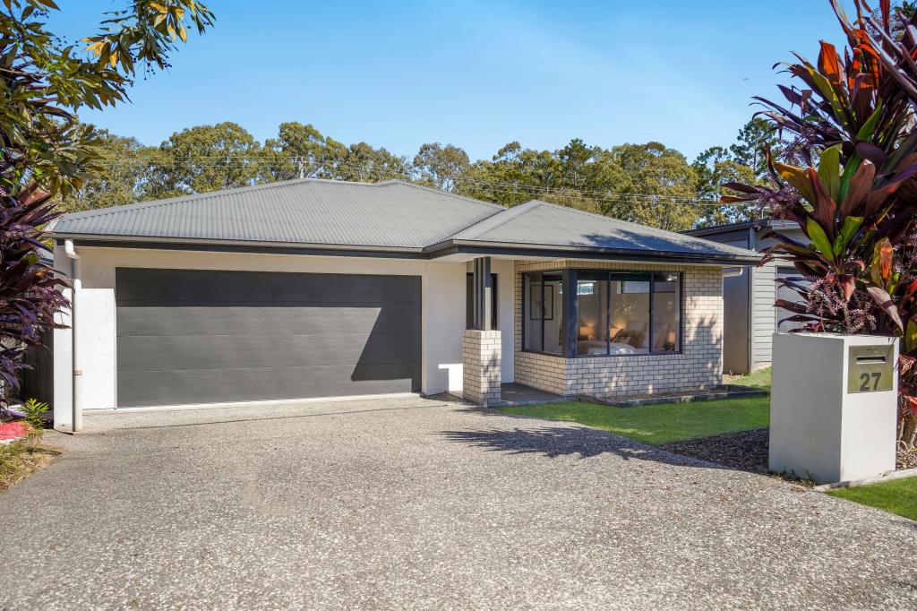 27 Pelion St, Bridgeman Downs, QLD 4035