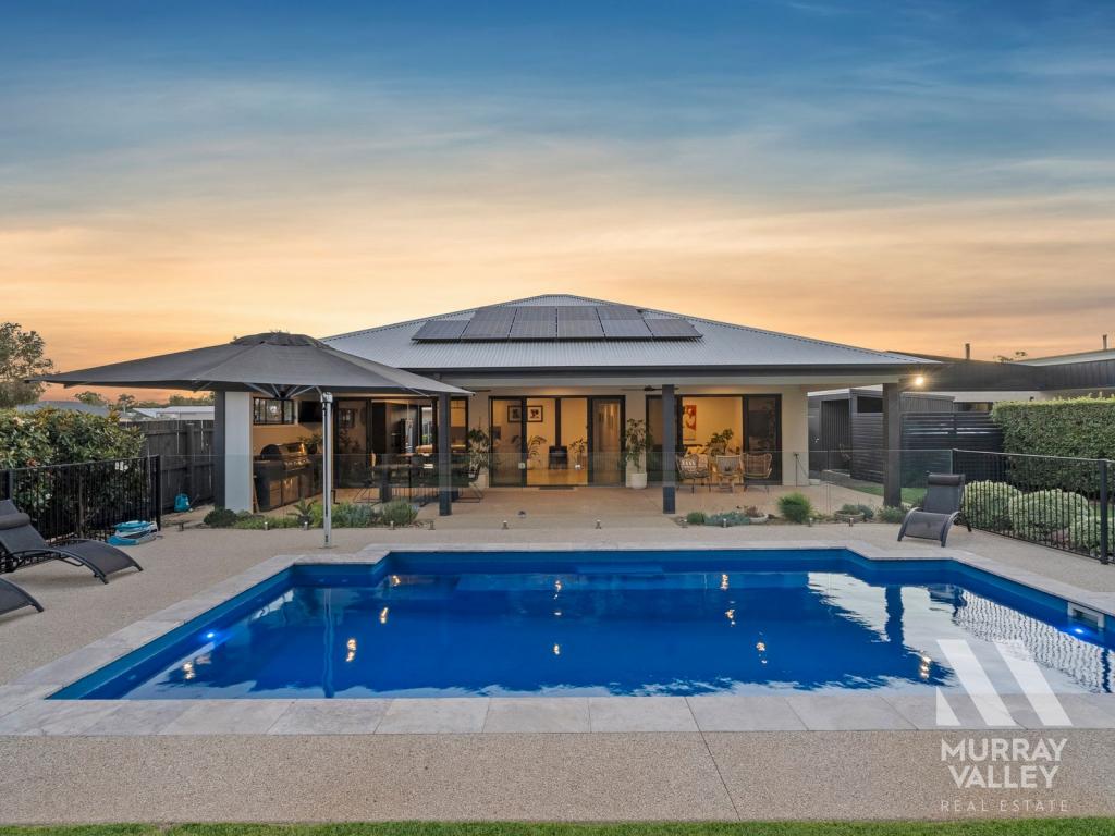 13 Mcculloch St, Bundalong, VIC 3730