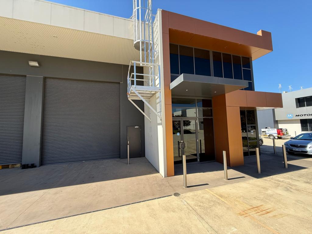 UNIT 13/15-21 BEACONSFIELD ST, FYSHWICK, ACT 2609
