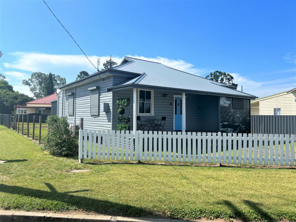 48 William St, Singleton, NSW 2330