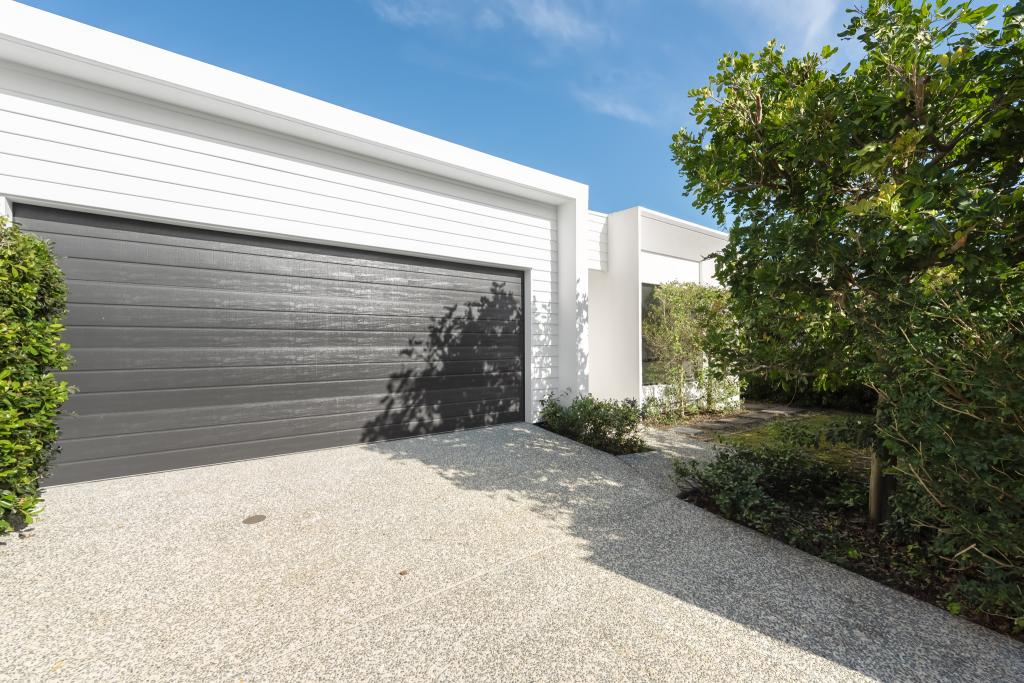 5 SKY CRES, PIMPAMA, QLD 4209