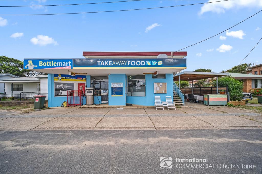 97 Main St, Manning Point, NSW 2430